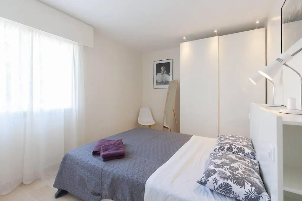 Le Corail Spacieux Avec Beau Et Ample Balcon, Au Centre, Ideal Pour Familles Et Petits Groupes 칸느